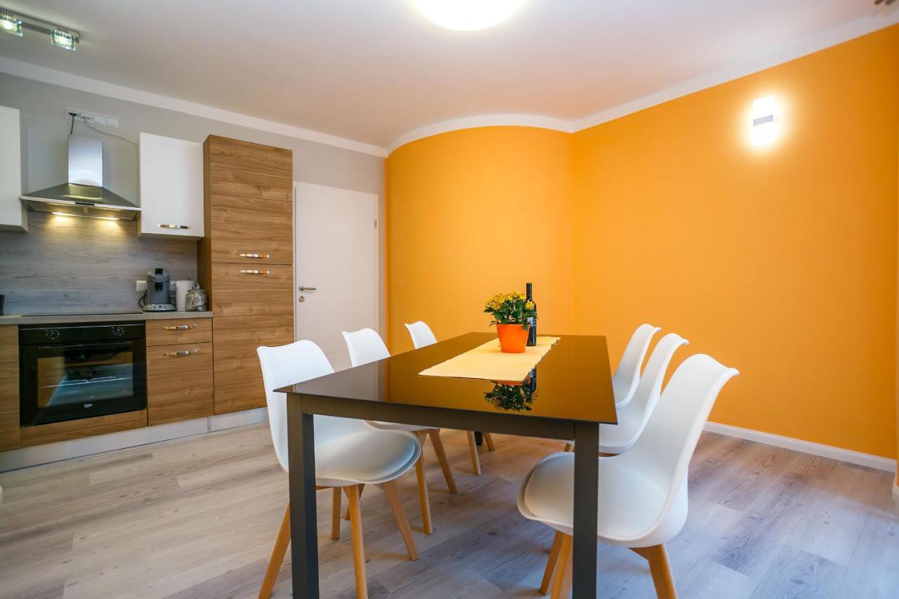 Guesthouse Halilagic Кърк Екстериор снимка
