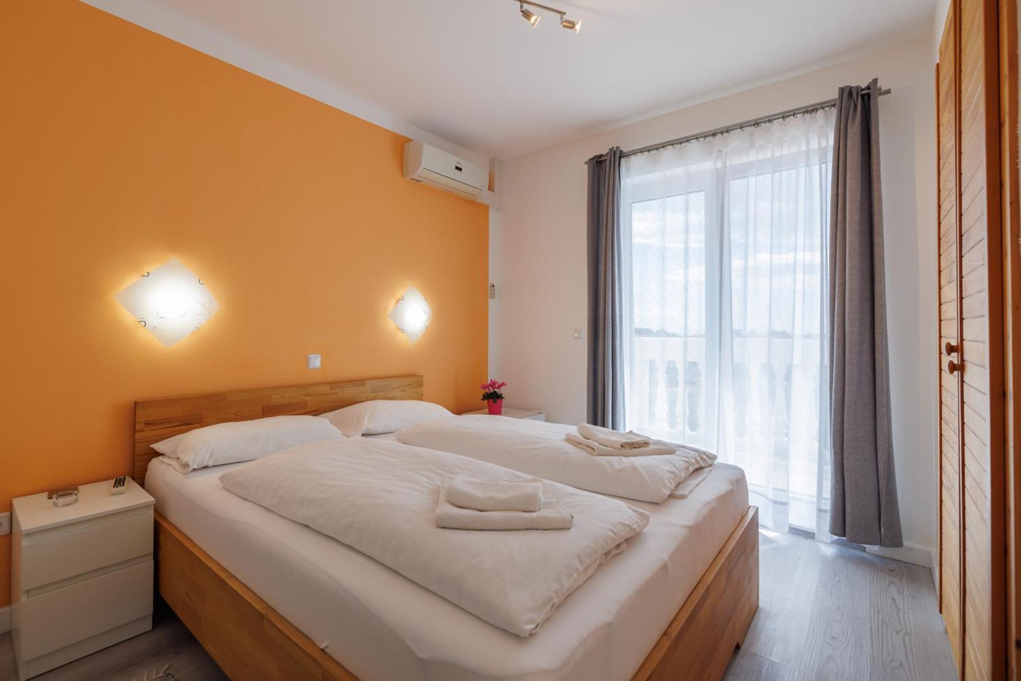 Guesthouse Halilagic Кърк Екстериор снимка