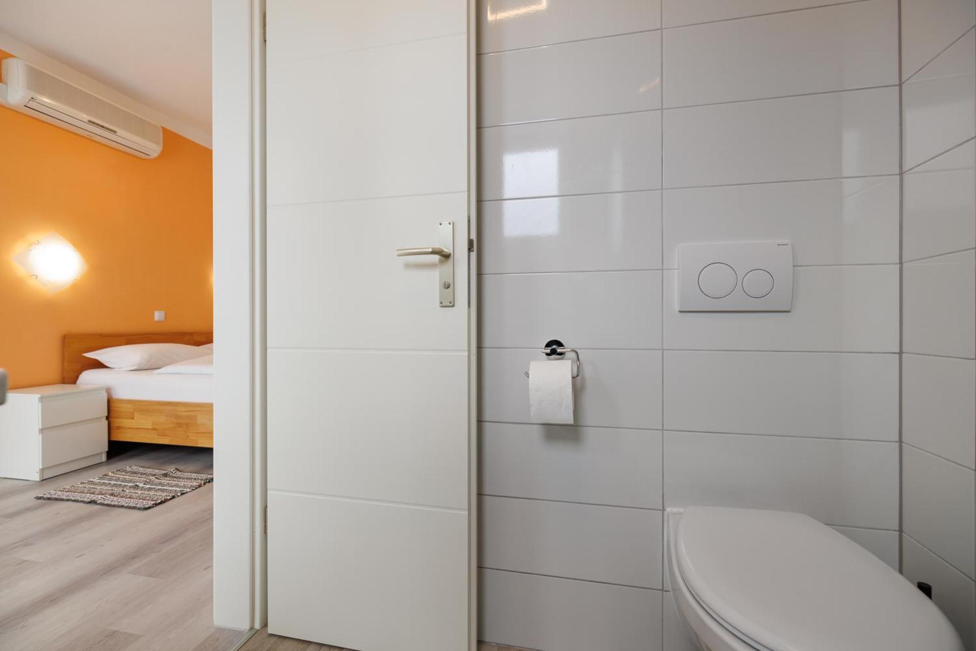 Guesthouse Halilagic Кърк Екстериор снимка