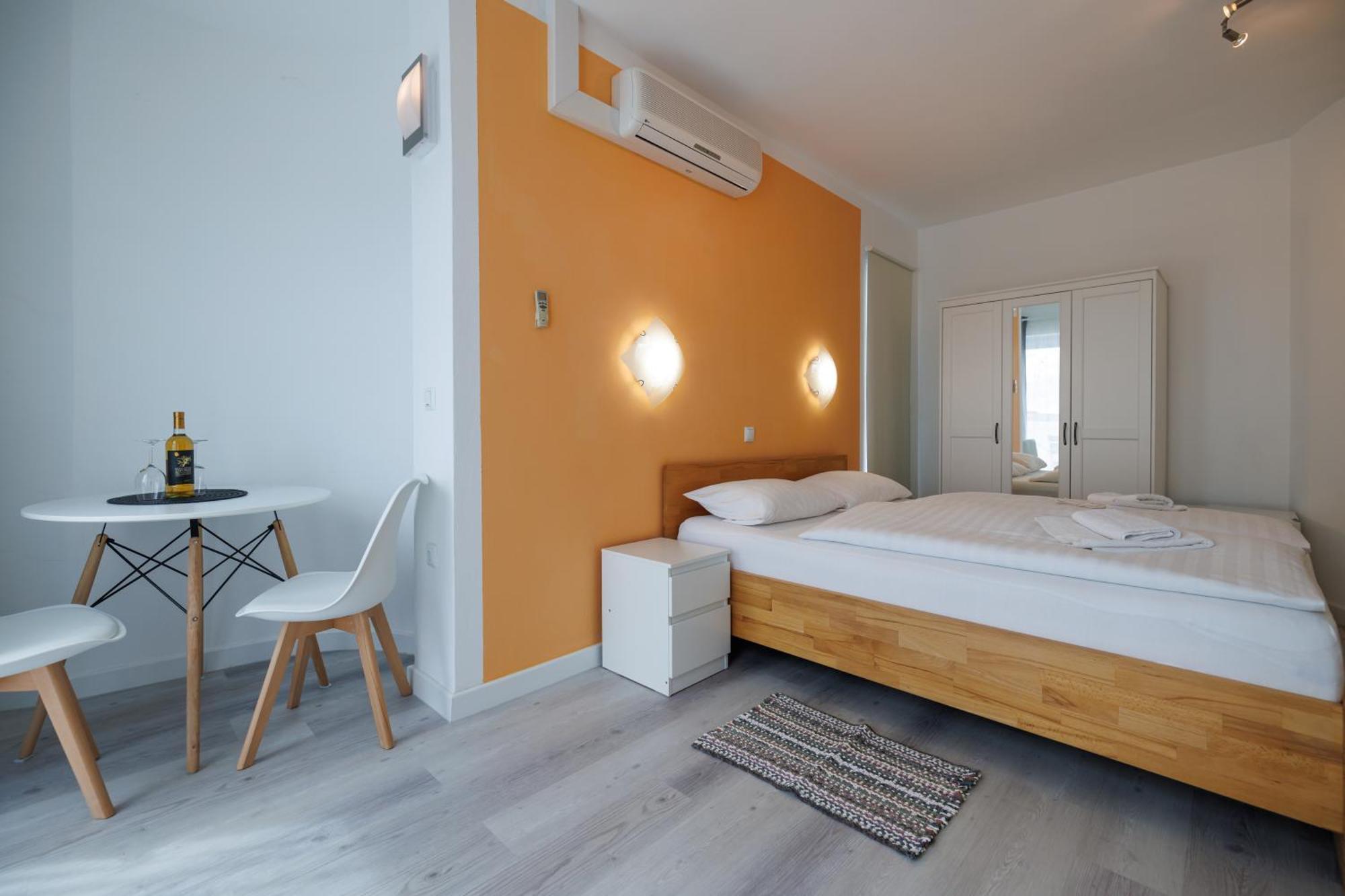 Guesthouse Halilagic Кърк Екстериор снимка