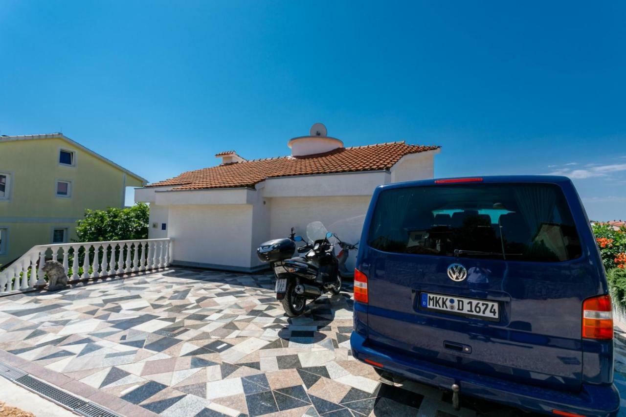 Guesthouse Halilagic Кърк Екстериор снимка